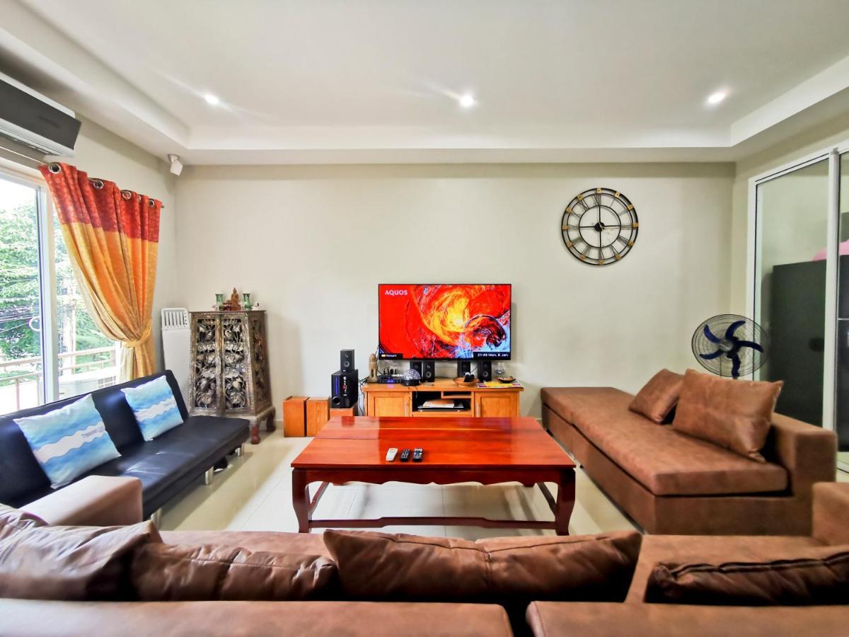 Thepprasit Cosy Villa Джомтиен Бийч Екстериор снимка