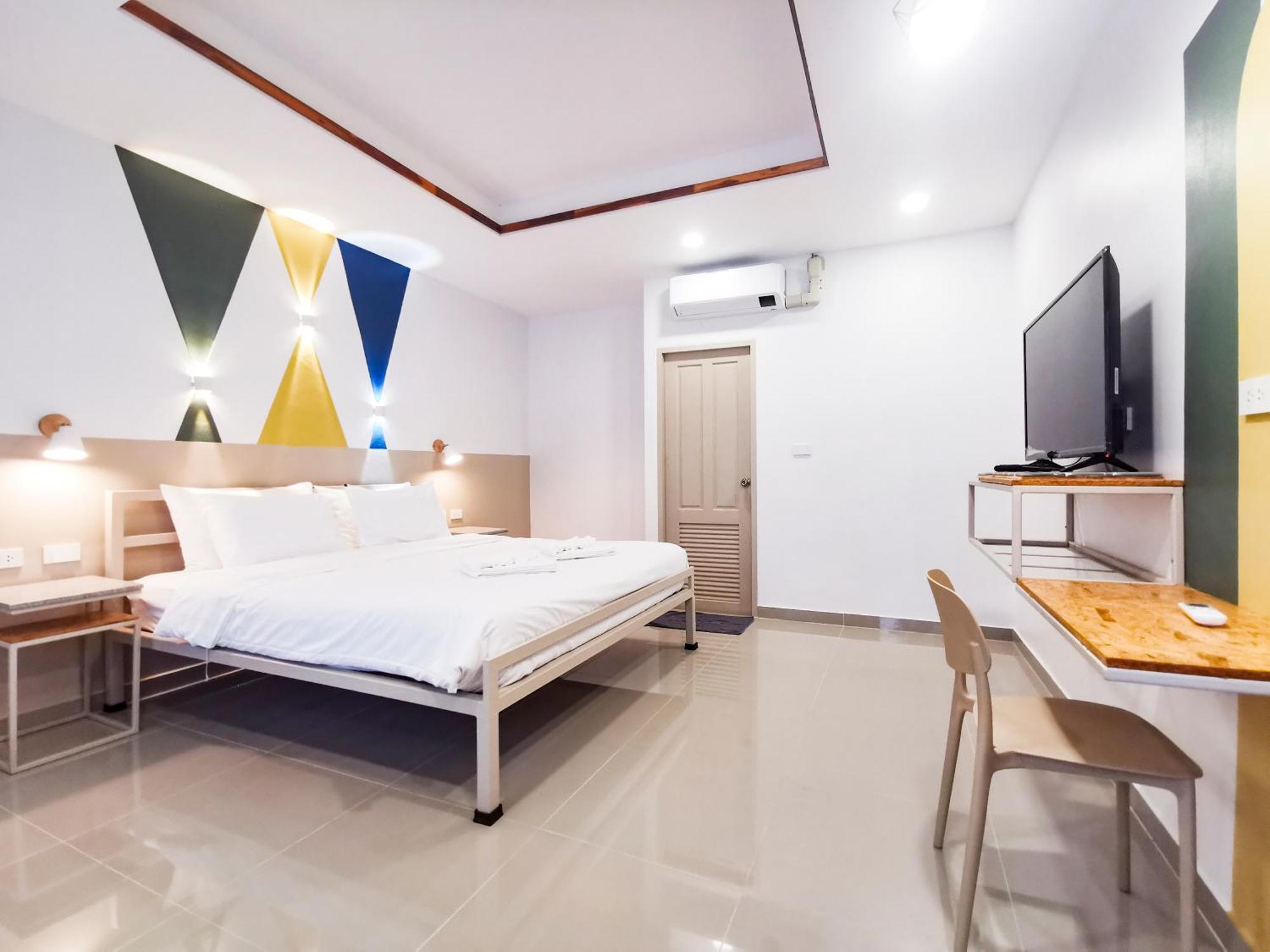 Thepprasit Cosy Villa Джомтиен Бийч Екстериор снимка