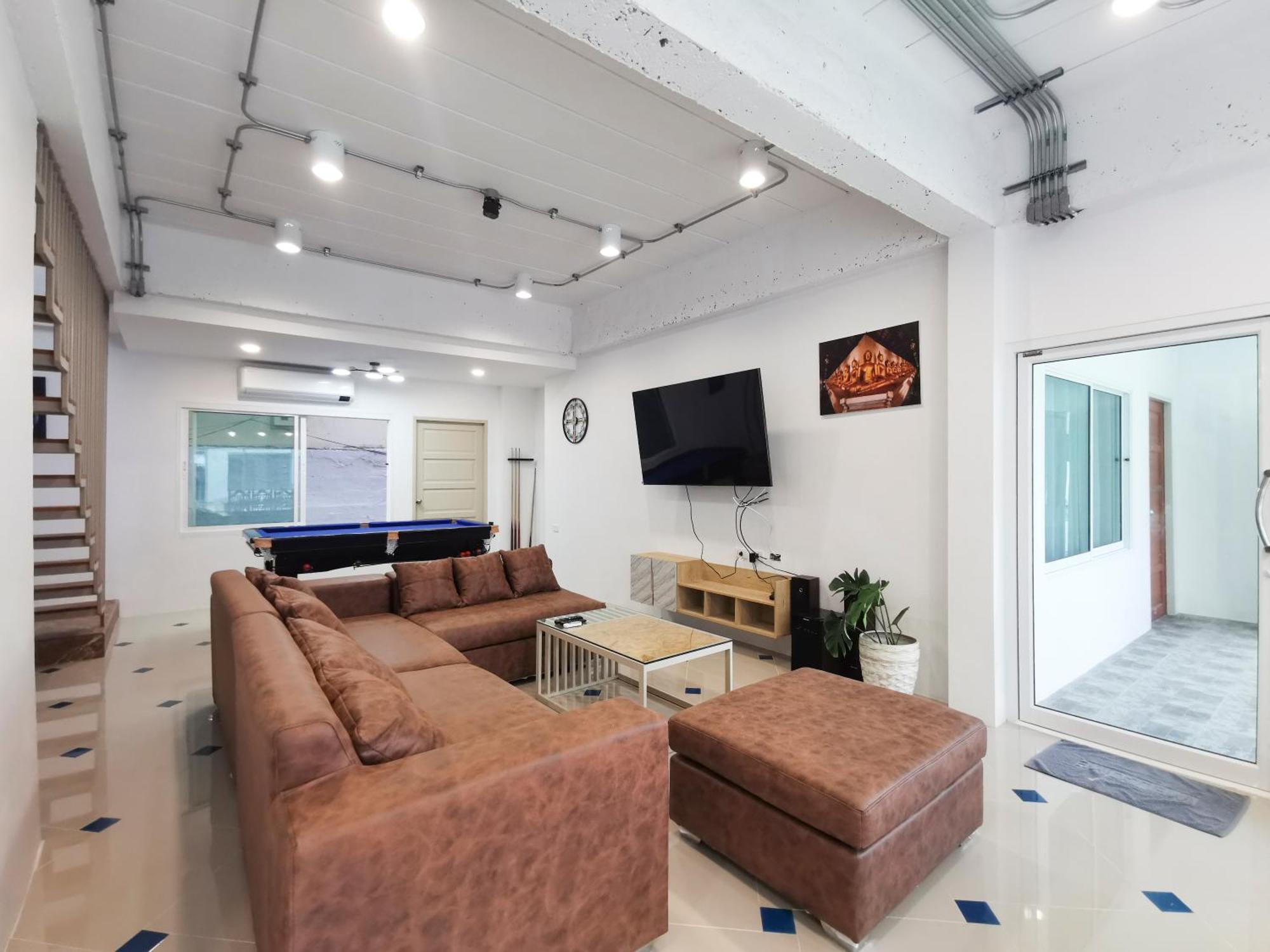 Thepprasit Cosy Villa Джомтиен Бийч Екстериор снимка