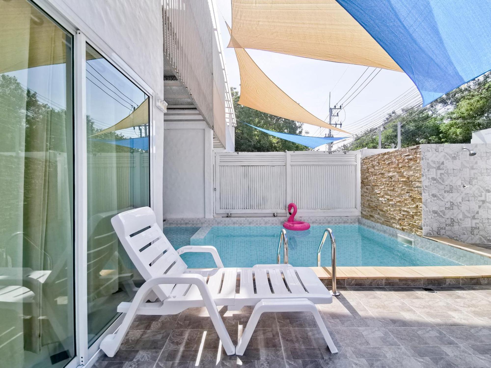 Thepprasit Cosy Villa Джомтиен Бийч Екстериор снимка