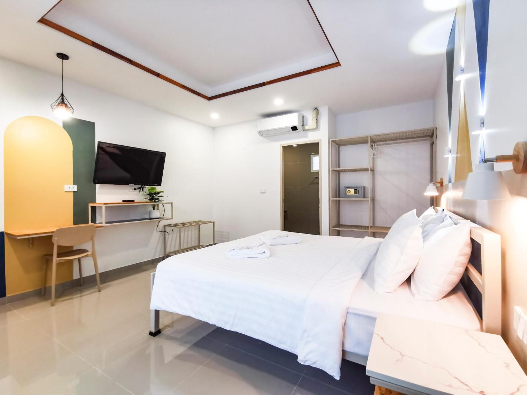 Thepprasit Cosy Villa Джомтиен Бийч Екстериор снимка