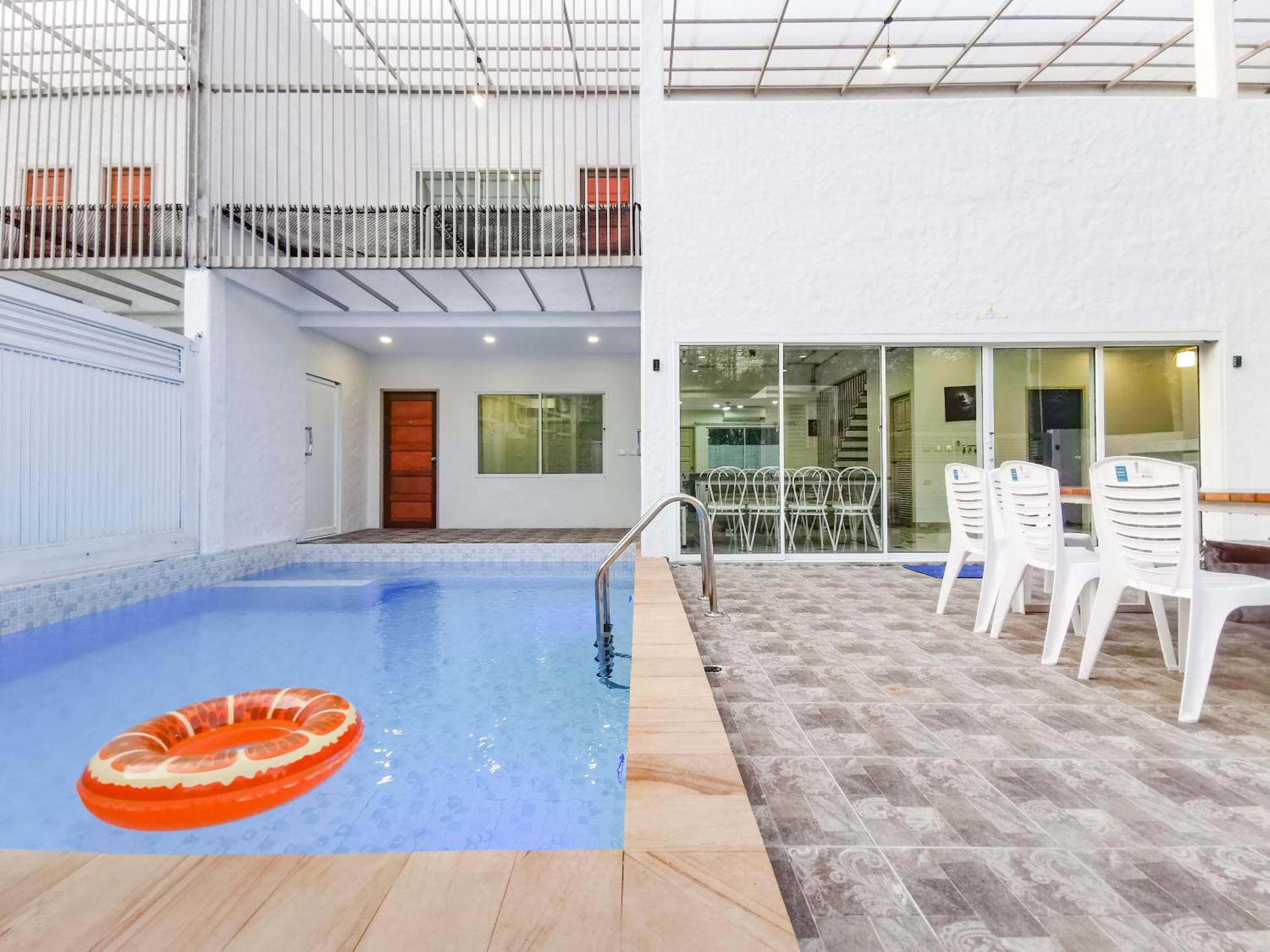 Thepprasit Cosy Villa Джомтиен Бийч Екстериор снимка