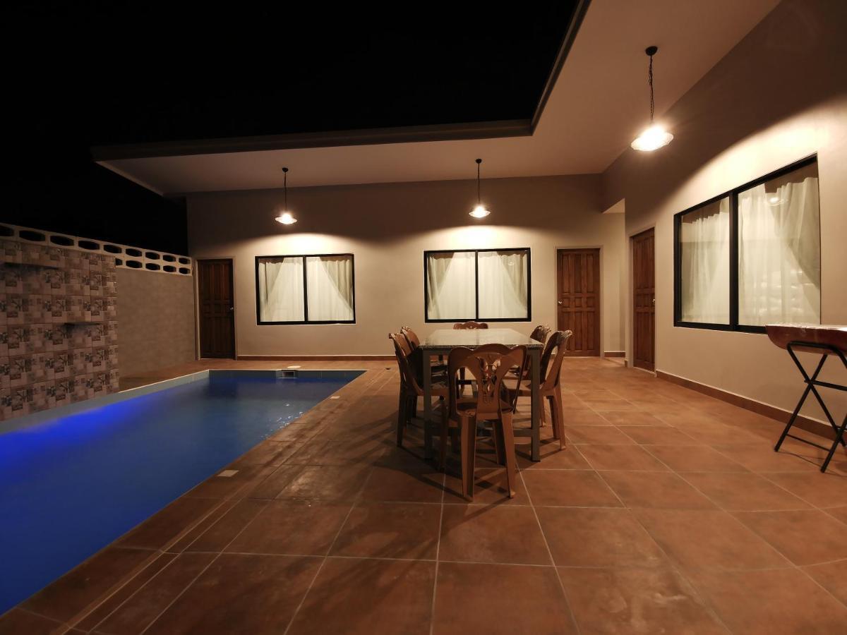 Thepprasit Cosy Villa Джомтиен Бийч Екстериор снимка